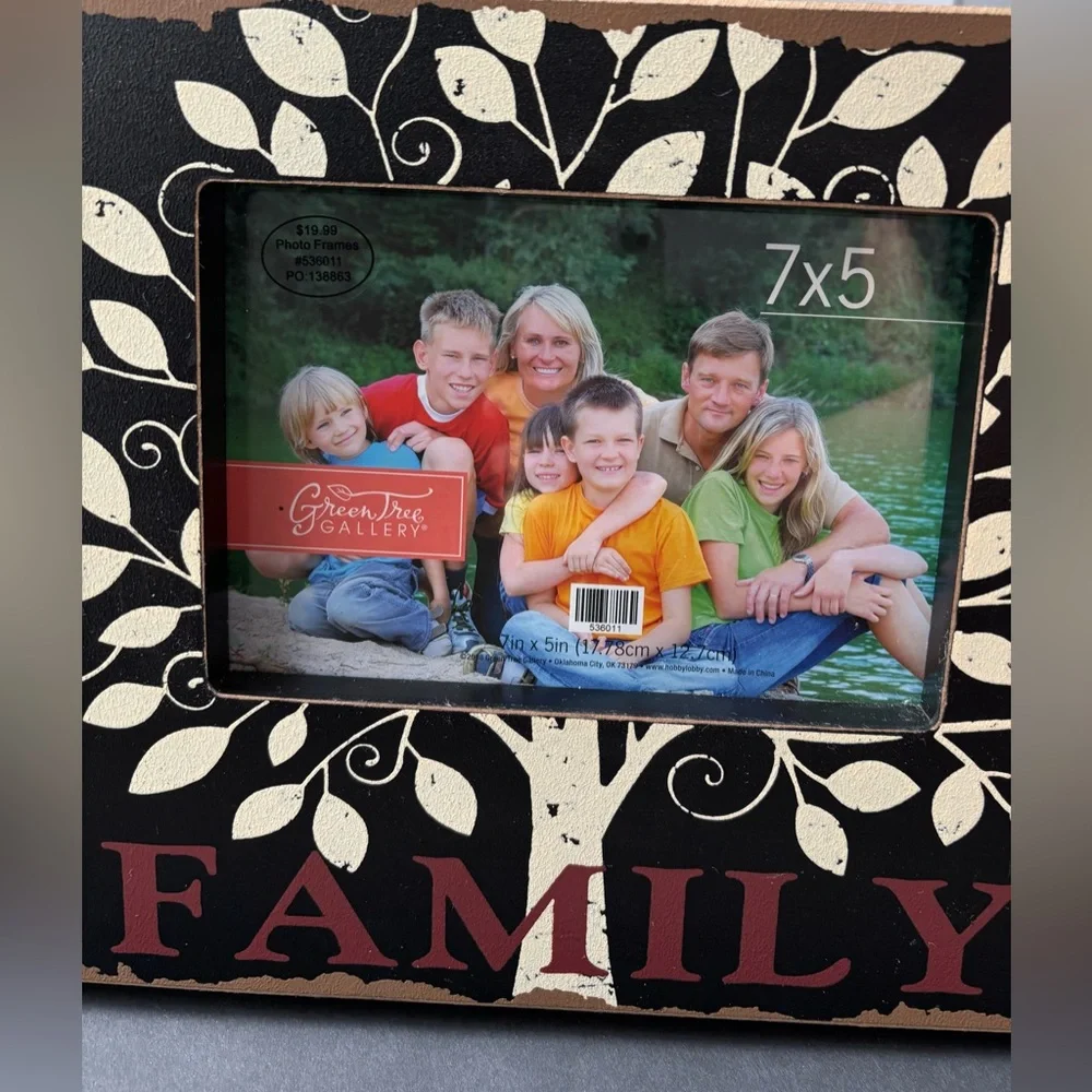 Family Tree Photo Frame - Picture 10 of 13